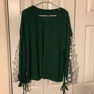 Floral mesh sleeved sweater